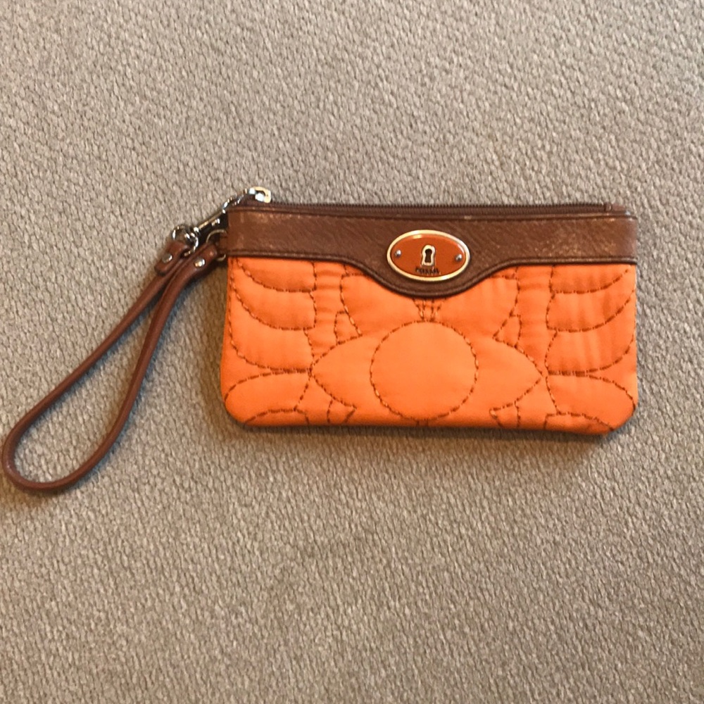 Fossil wristlet